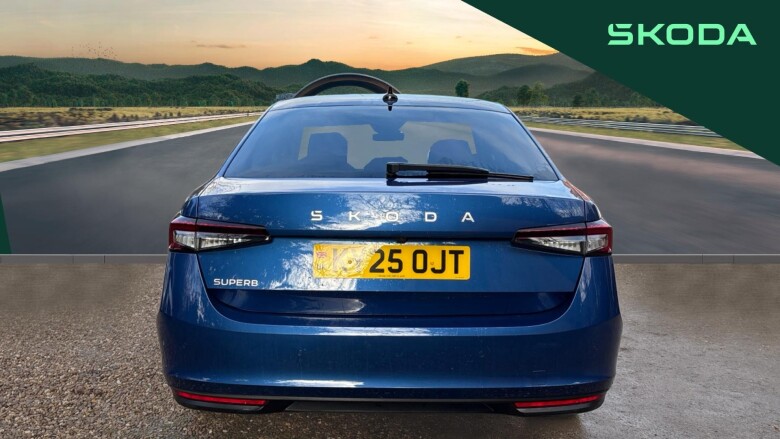 Skoda Superb 1.5 TSI e-TEC SE Technology 5dr DSG Petrol Hatchback